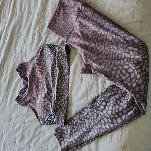 Excellent condition high neck sports bra